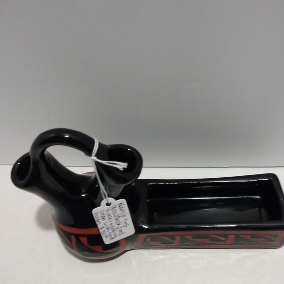 Native American black gloss and red ware wedding vase with side caddy. - Picture 4 of 4